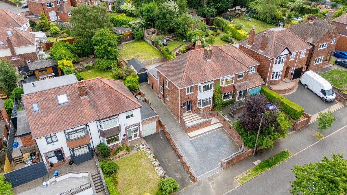 St. Peters Road, Pedmore, Stourbridge, DY9 0TY