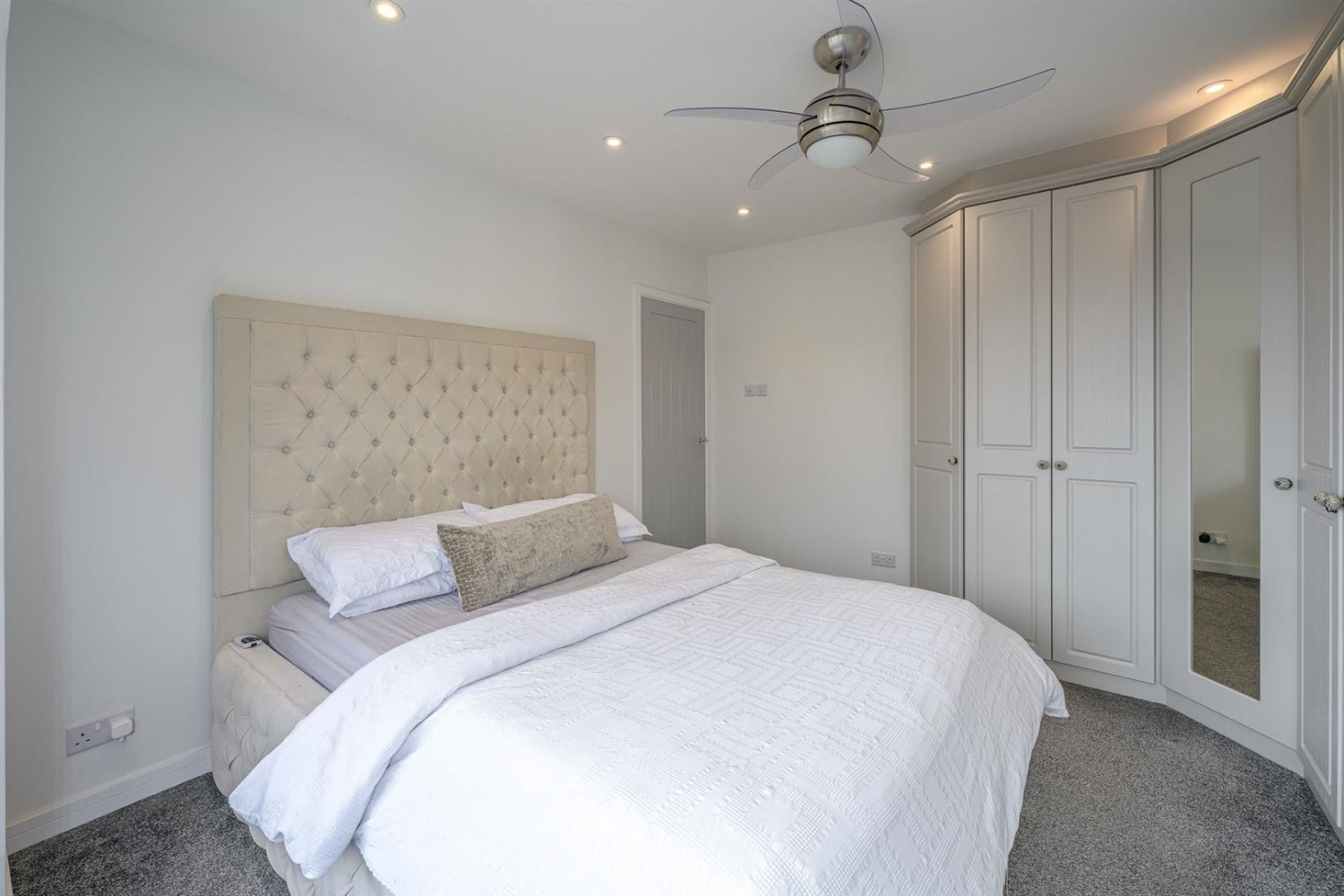 St. Peters Road, Pedmore, Stourbridge, DY9 0TY