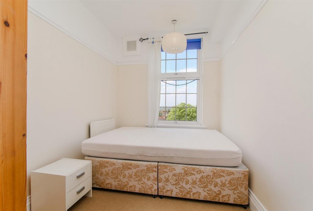 Streatham Hill, London, SW2 4RH