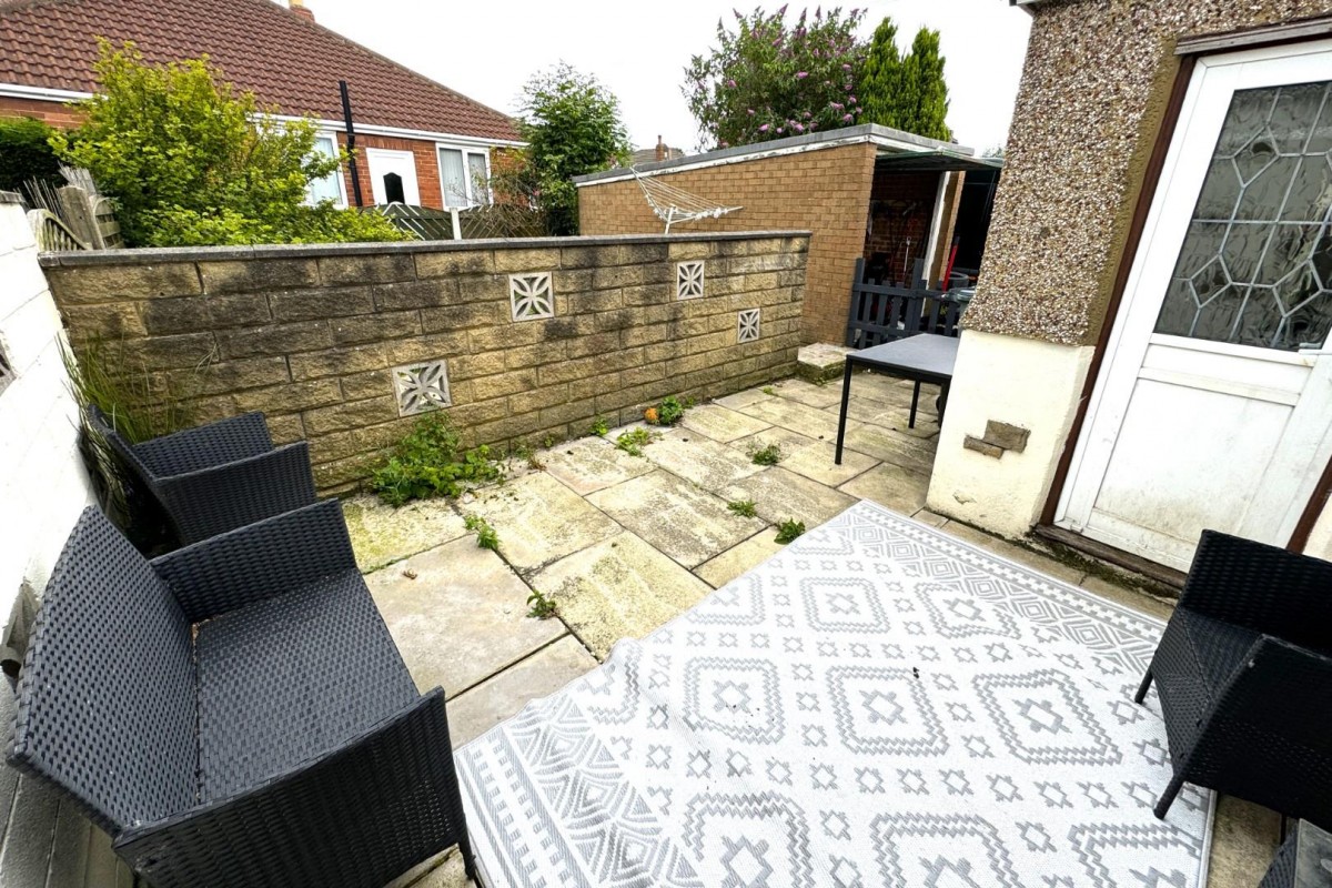 West Farm Avenue, Leeds