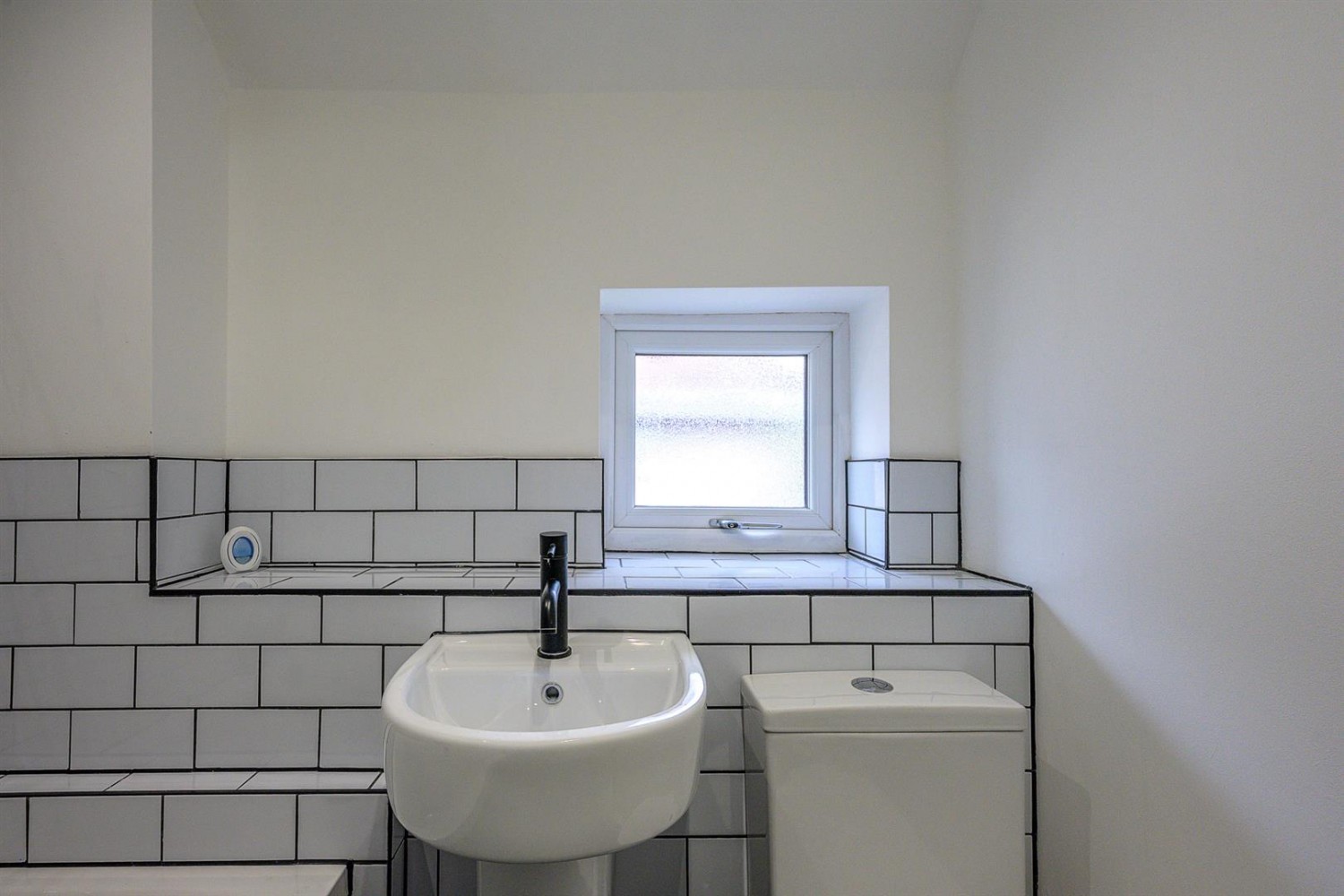 Bells Lane, Wordsley, DY8 5DG