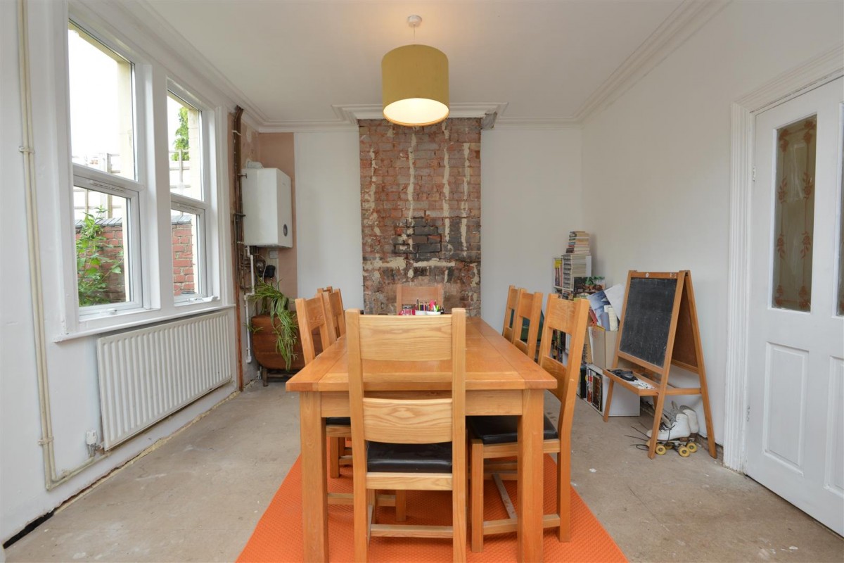 Fishponds Road, Bristol BS5 6SF