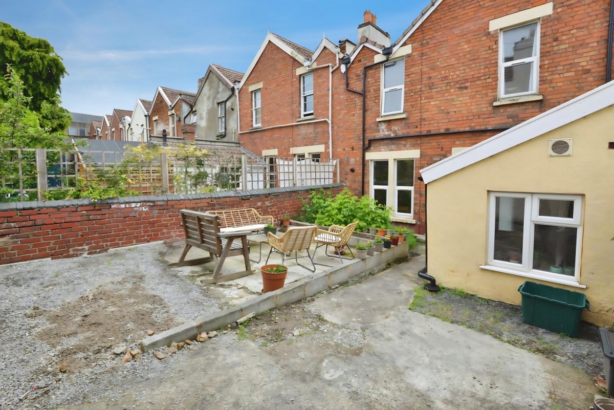 Fishponds Road, Bristol BS5 6SF