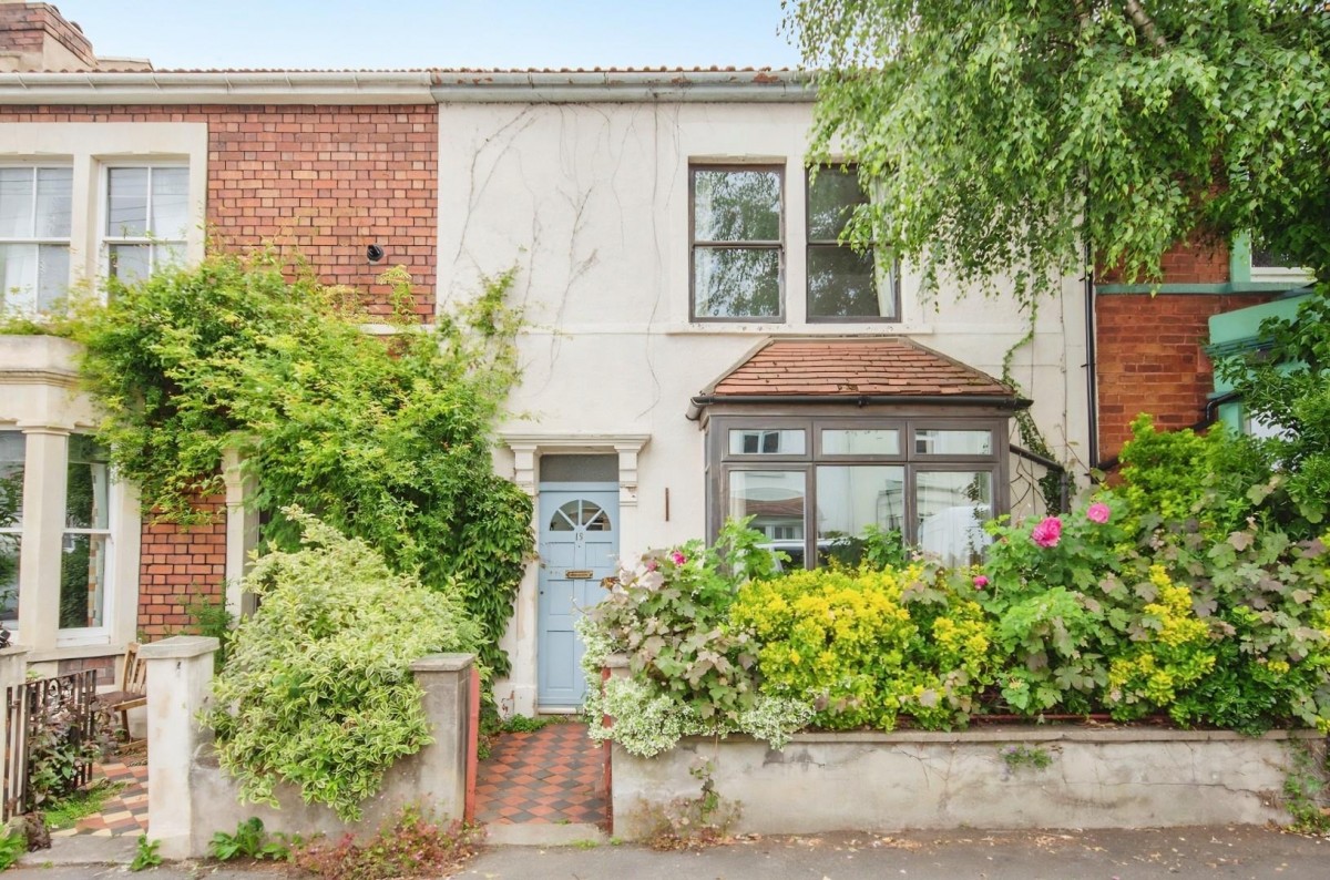 Gratitude Road, Greenbank, Bristol BS5 6EH