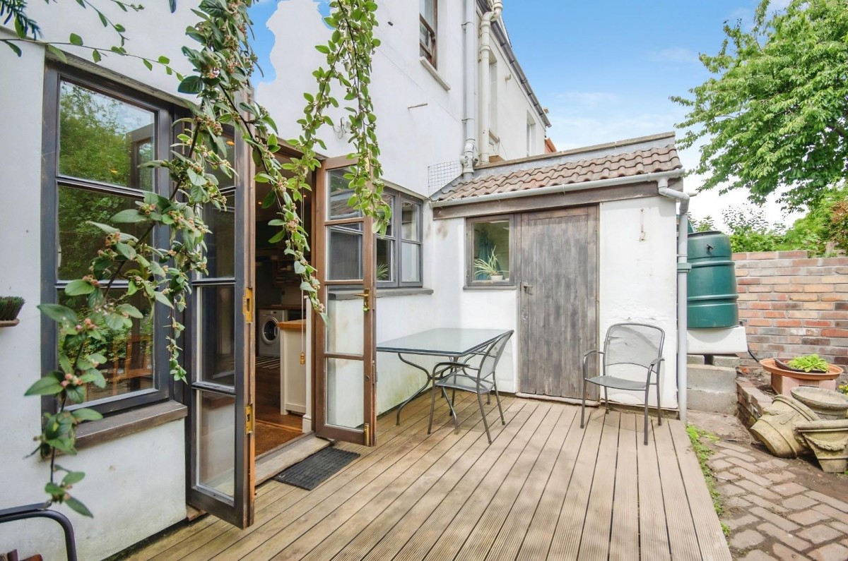Gratitude Road, Greenbank, Bristol BS5 6EH