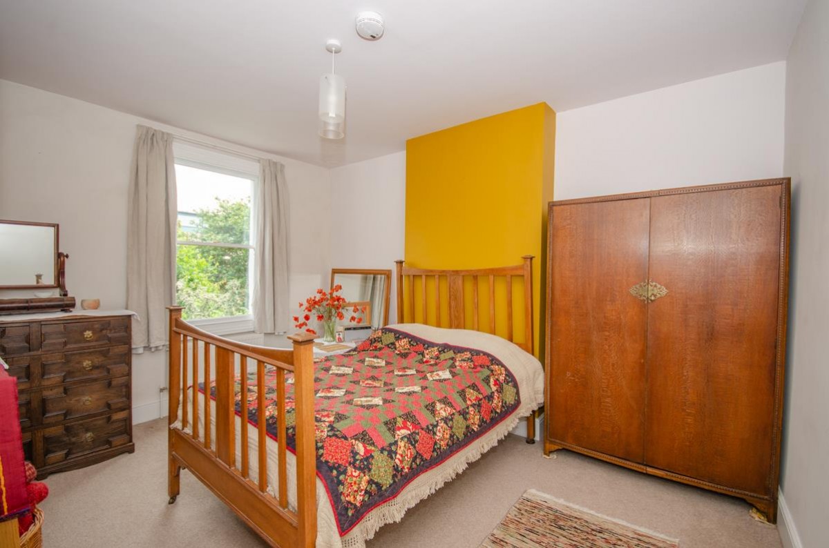 Gratitude Road, Greenbank, Bristol BS5 6EH