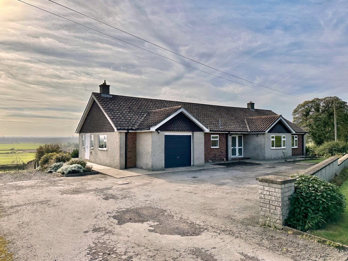Easingwold Road, Crayke, York