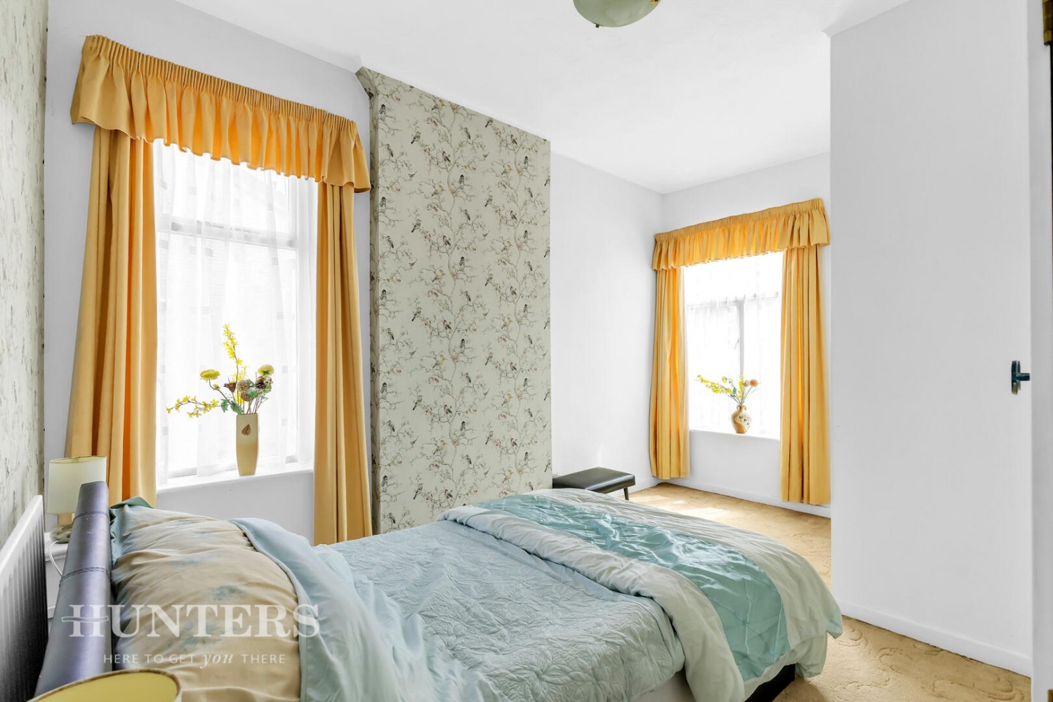 2 bedroom House for sale in Ripponden Road, Oldham