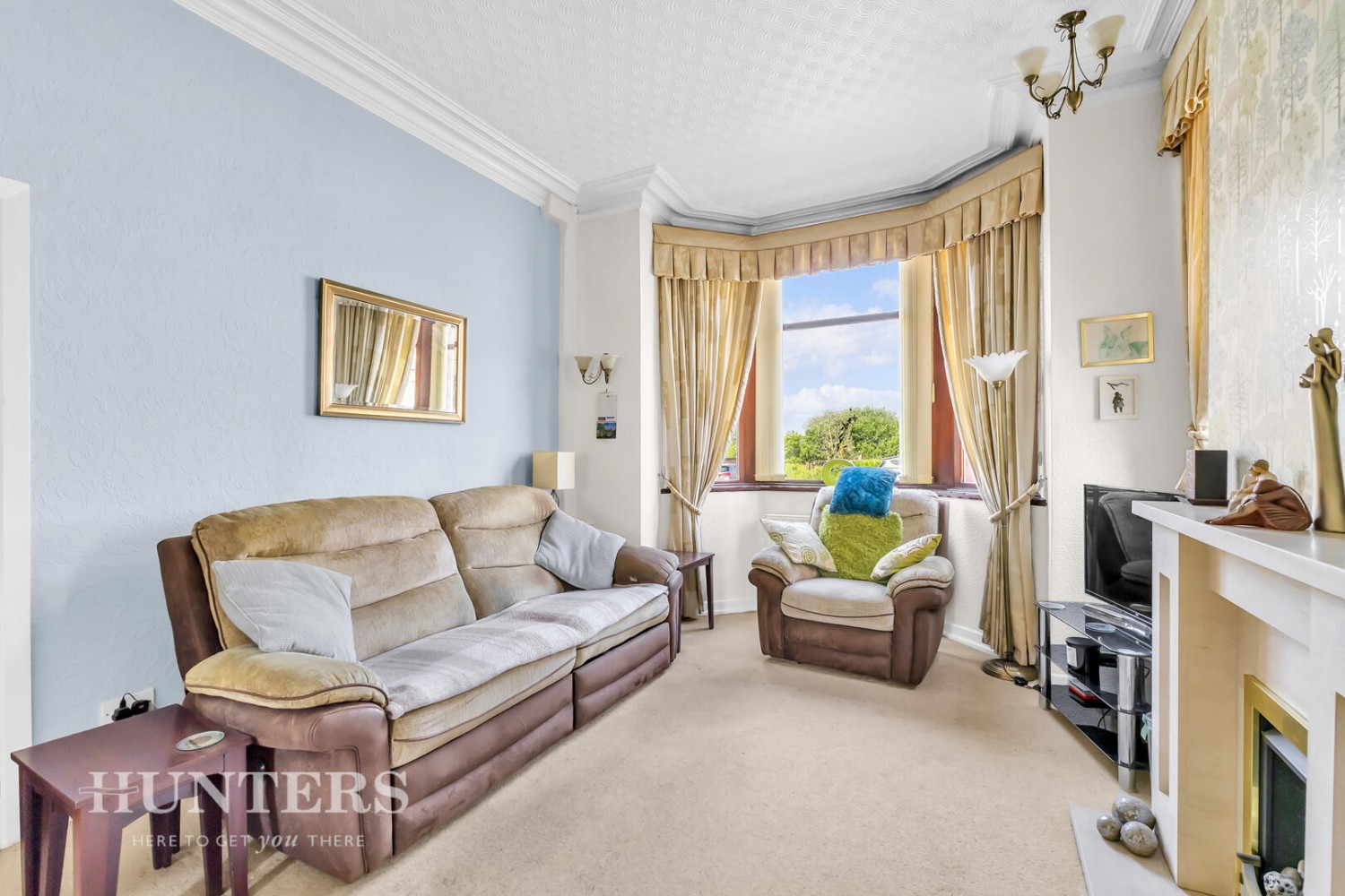 2 bedroom House for sale in Ripponden Road, Oldham