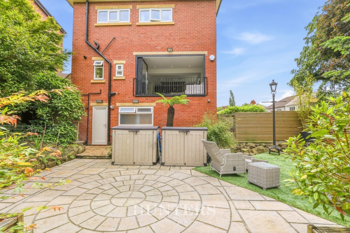 Parkside, Woodside, Alkrington, Middleton M24