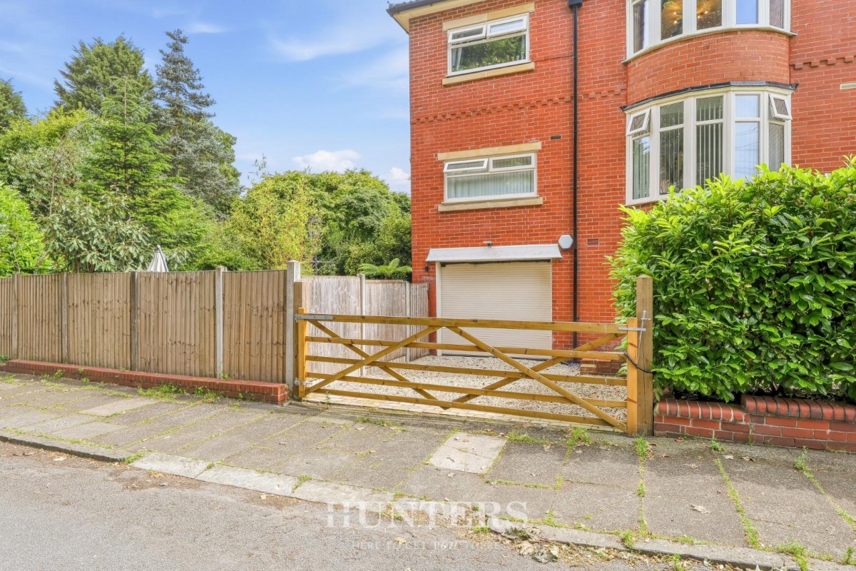 Parkside, Woodside, Alkrington, Middleton M24
