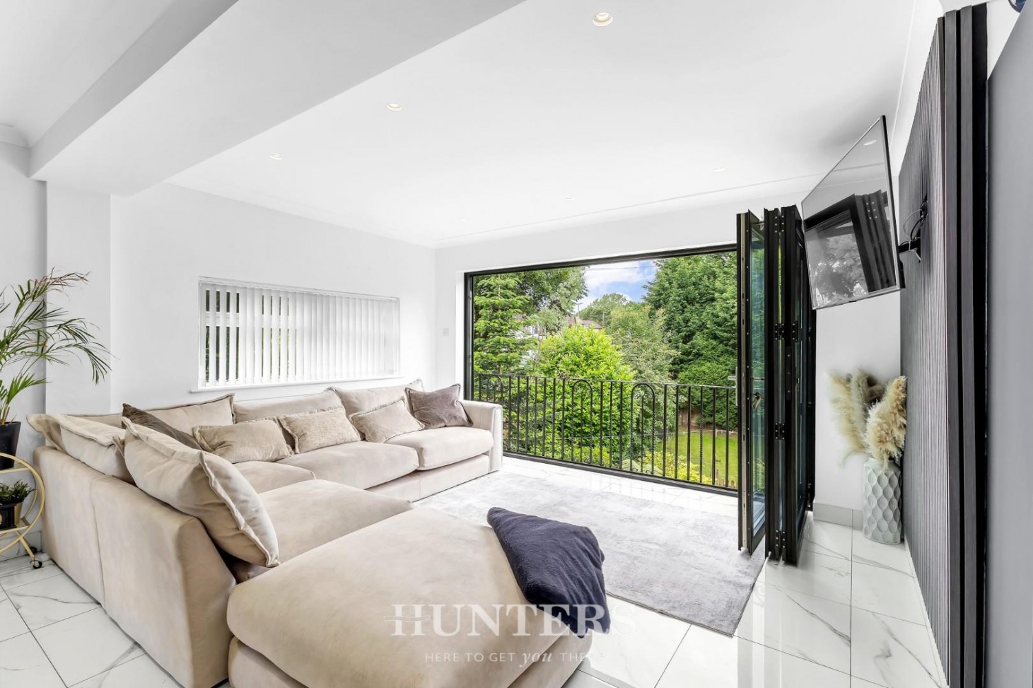 4 bedroom House for sale in Parkside, Woodside, Alkrington, Middleton M24