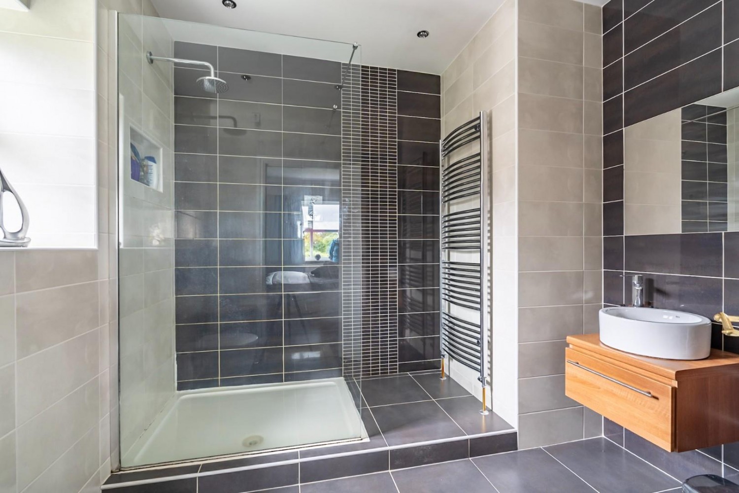 4 bedroom House for sale in Lakeside, Acaster Malbis, York
