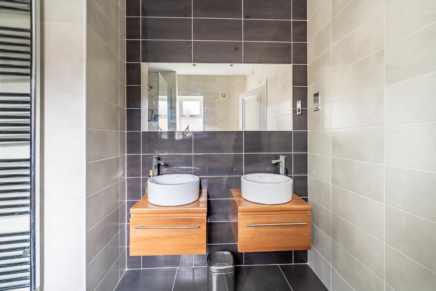 4 bedroom House for sale in Lakeside, Acaster Malbis, York