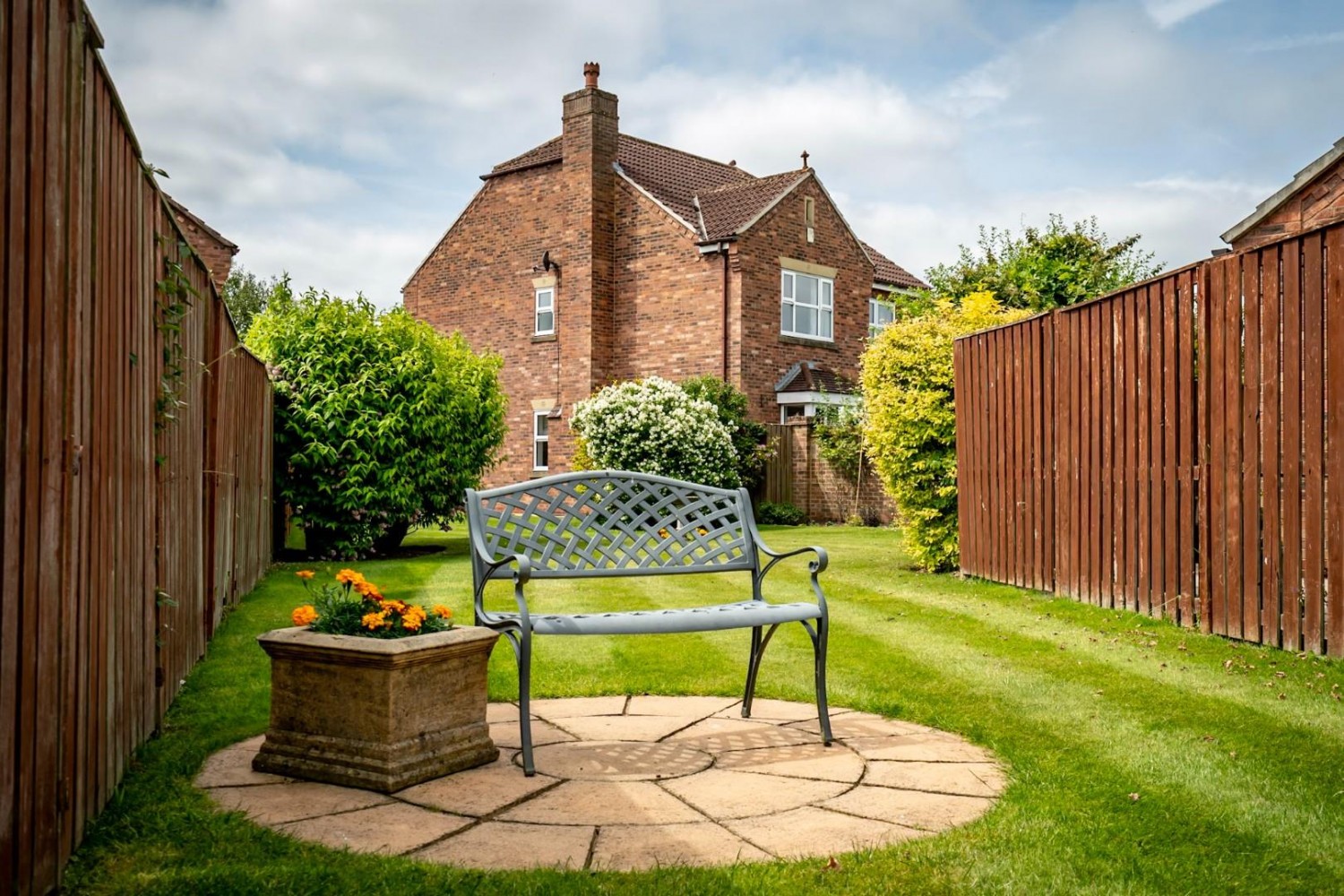4 bedroom House for sale in Lakeside, Acaster Malbis, York