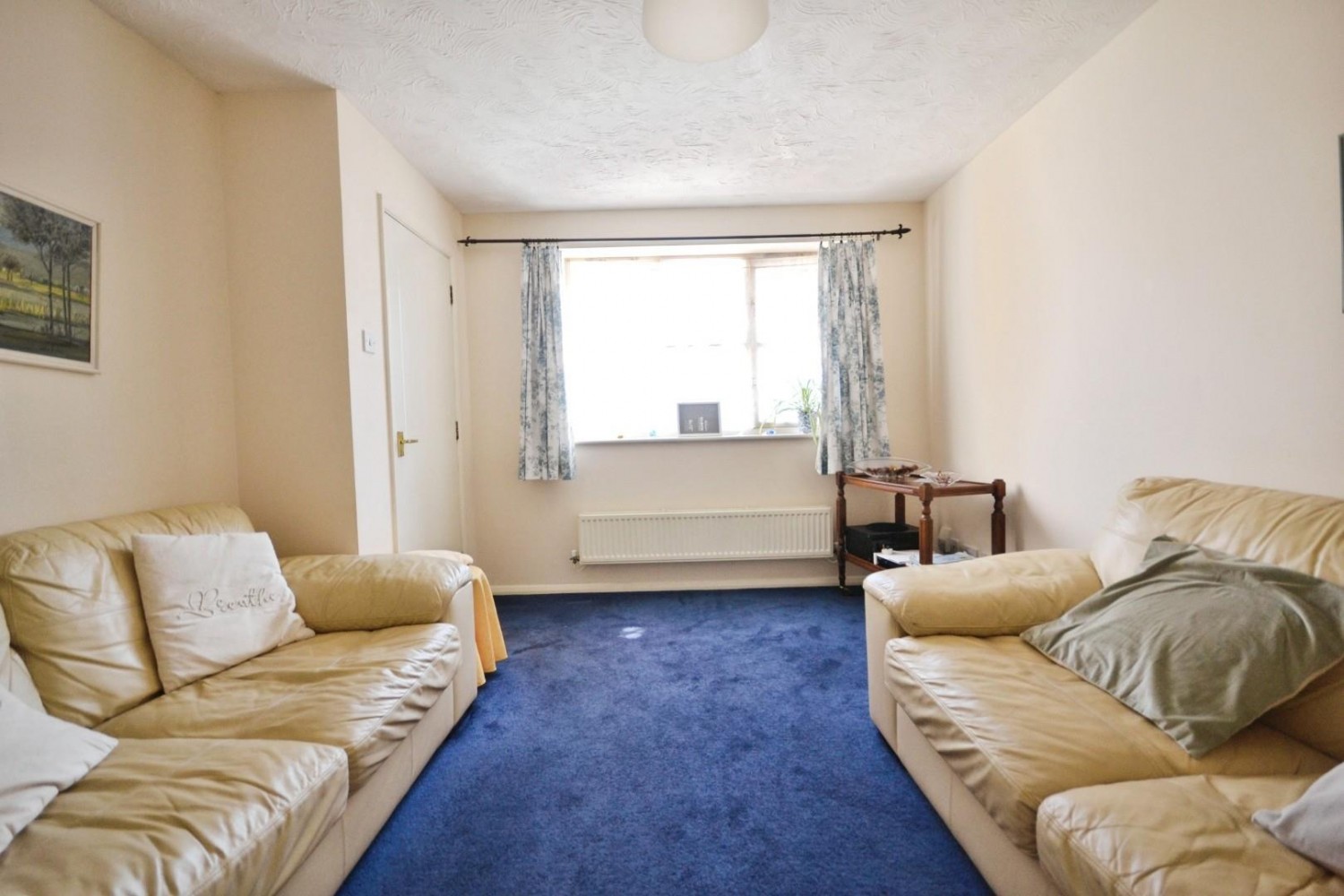 4 bedroom House to let in Elm Park, Reading