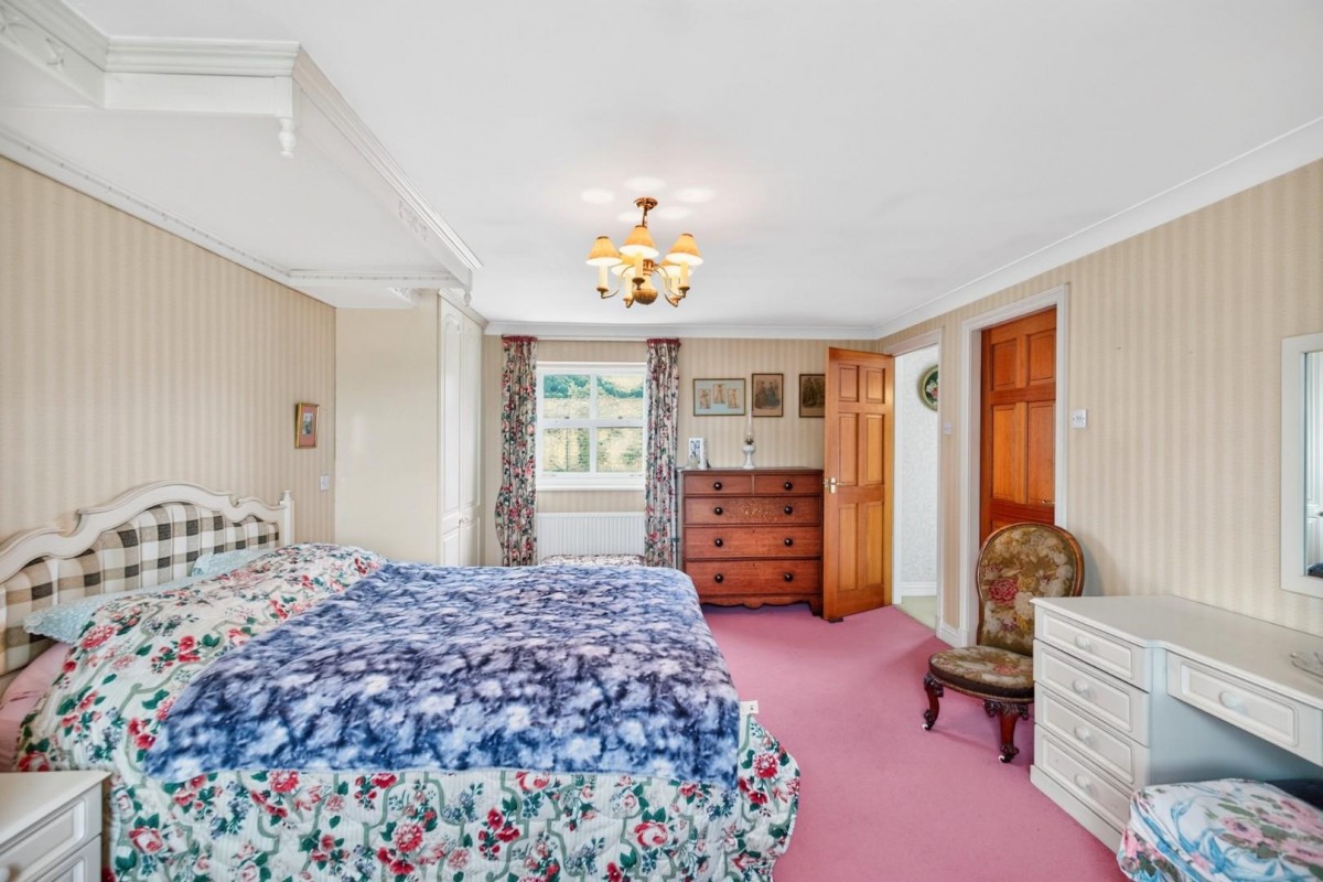 Harrogate Road, Harewood, Leeds
