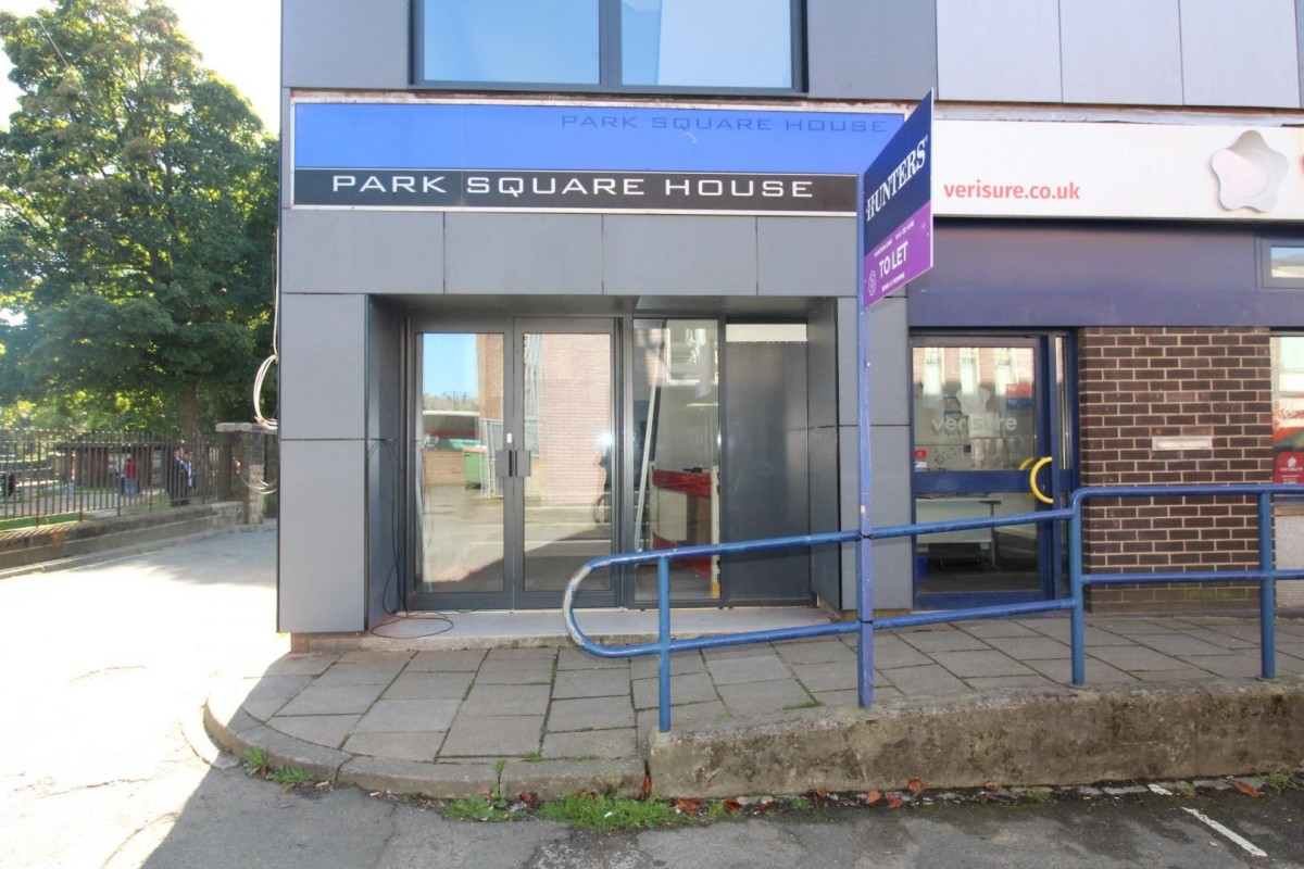Park Square, Pudsey