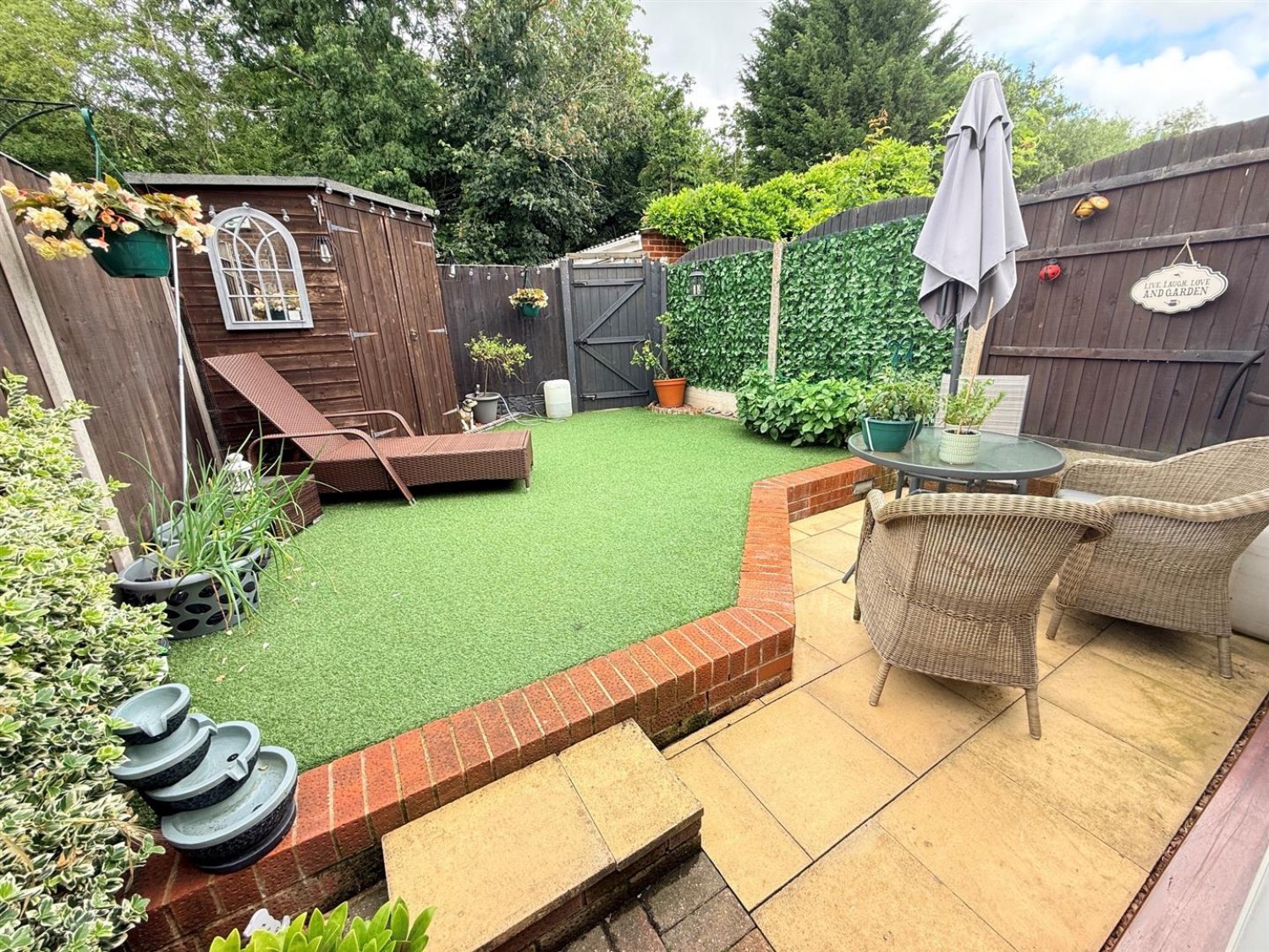 Penfields Road, Stourbridge, DY8 4UR