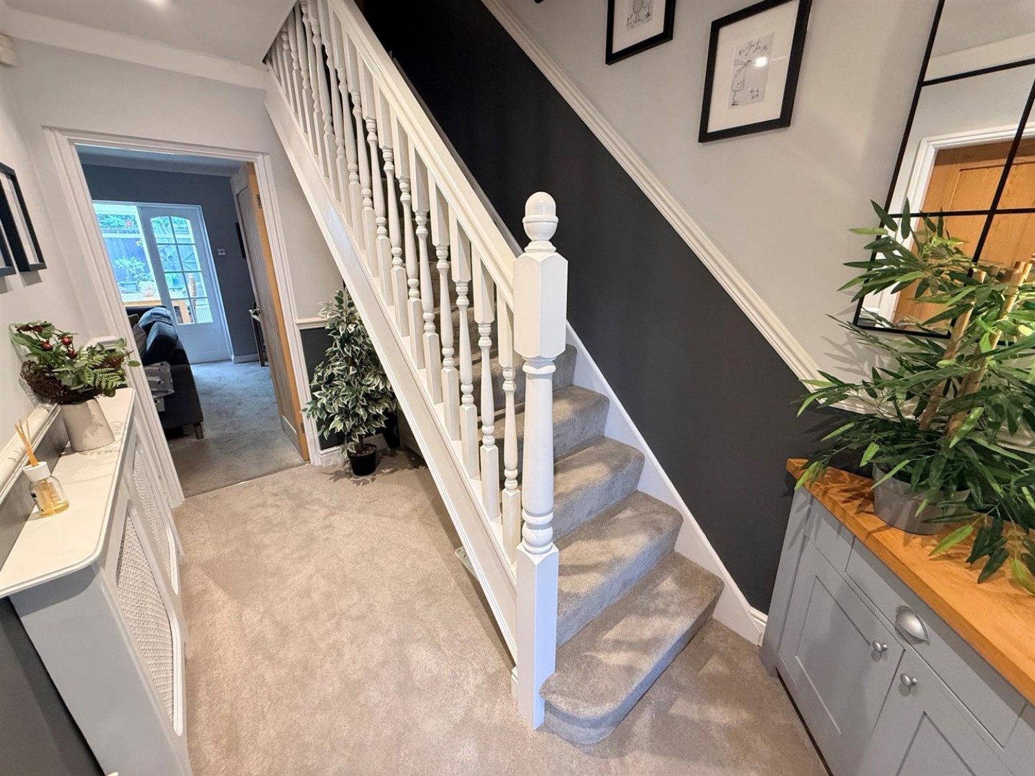 Penfields Road, Stourbridge, DY8 4UR