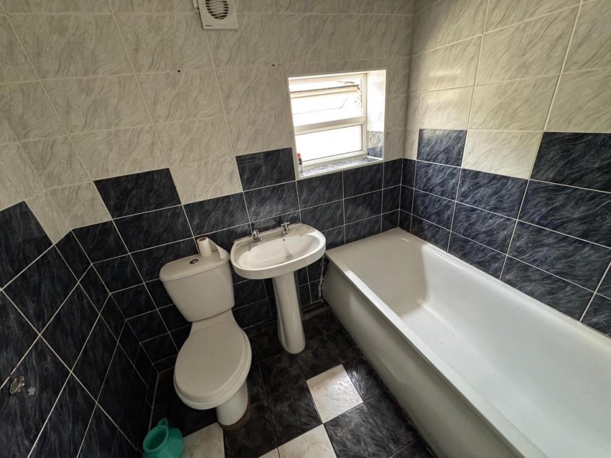 Clarence Road, Handsworth, Birmingham, B21 0EF