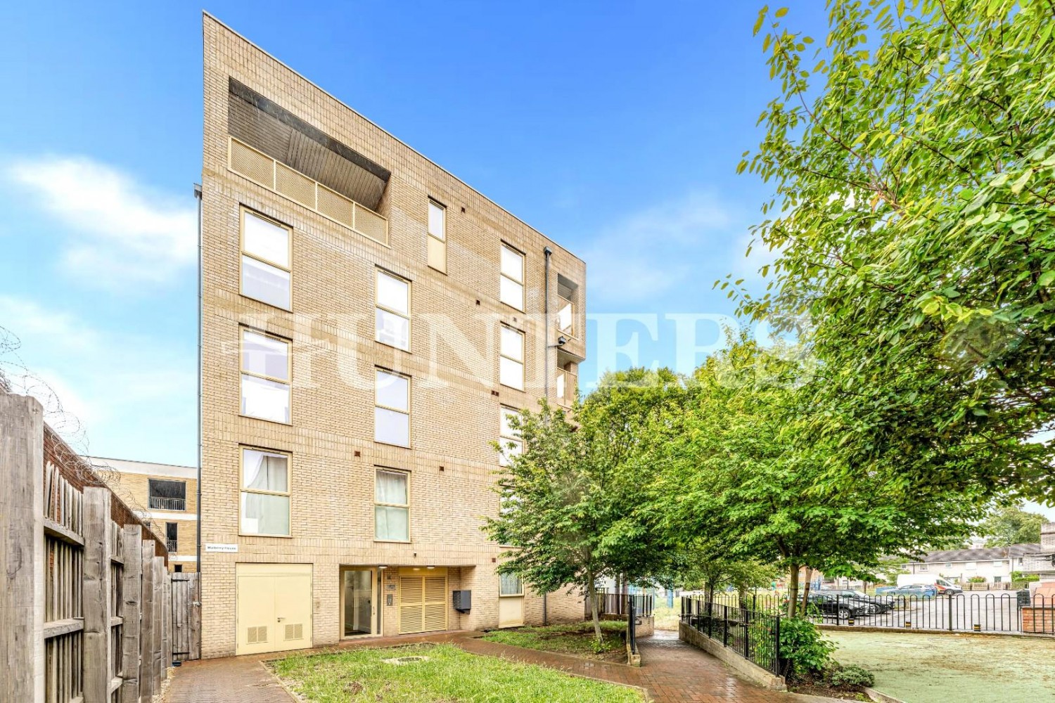 1 bedroom Flat for sale in Mulberry House, Tottenham, N15
