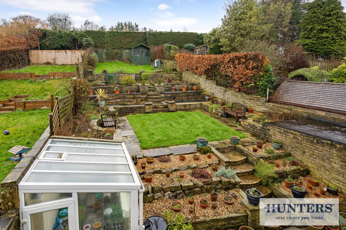 Emmott Drive, Rawdon, Leeds