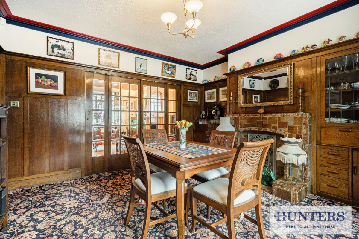 Emmott Drive, Rawdon, Leeds