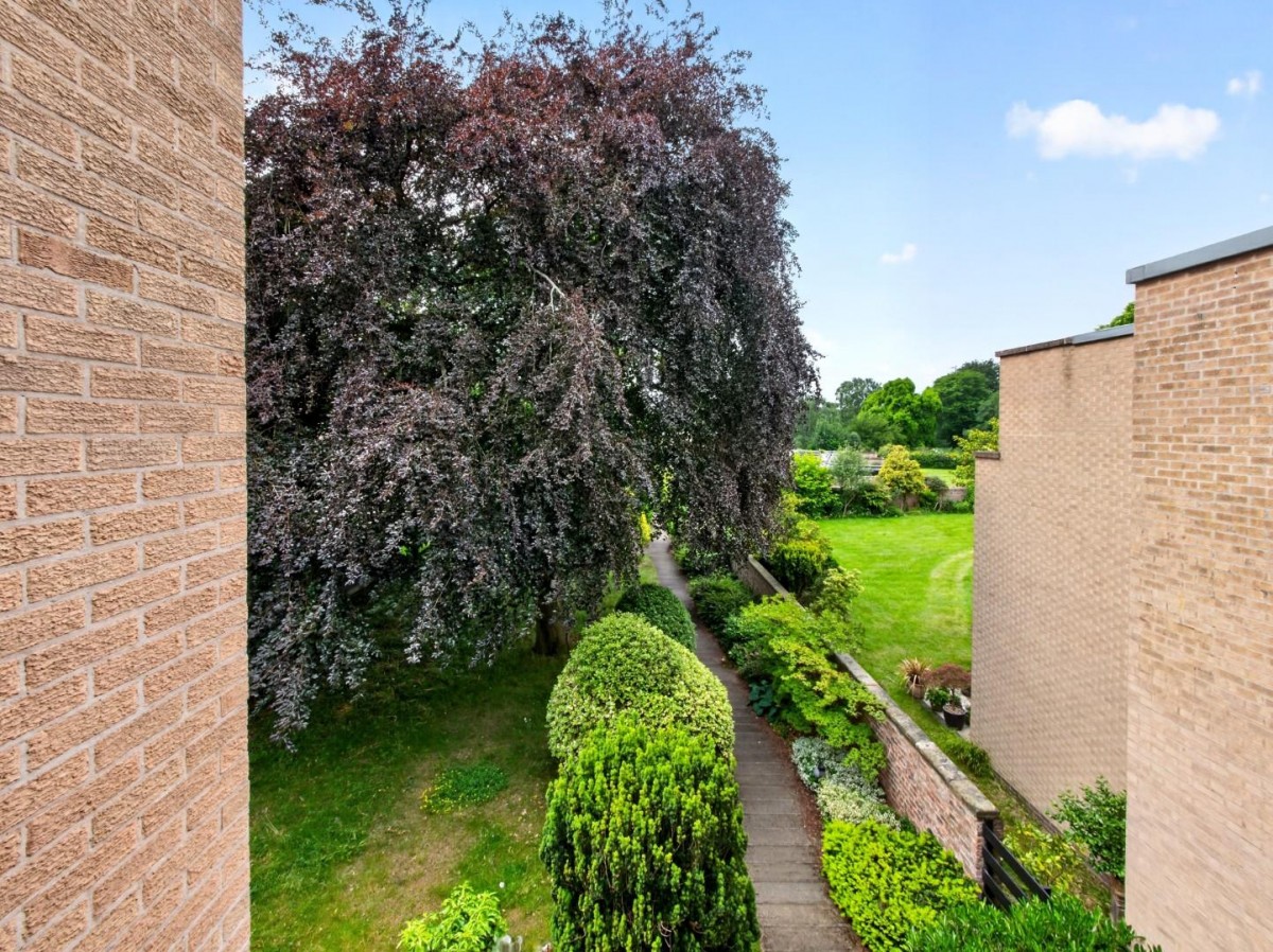 Ouse Lea, Clifton, York
