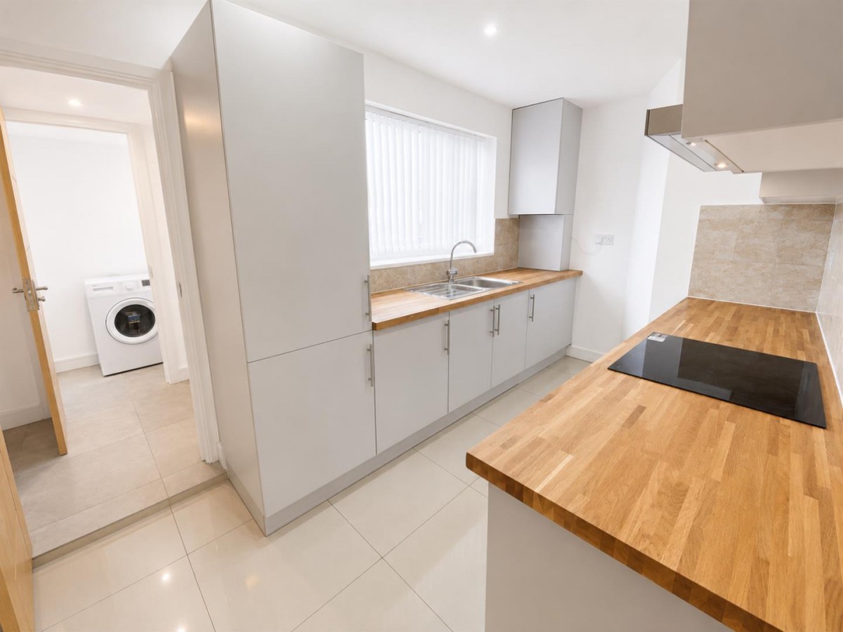 St. Bedes Close, Durham, DH1