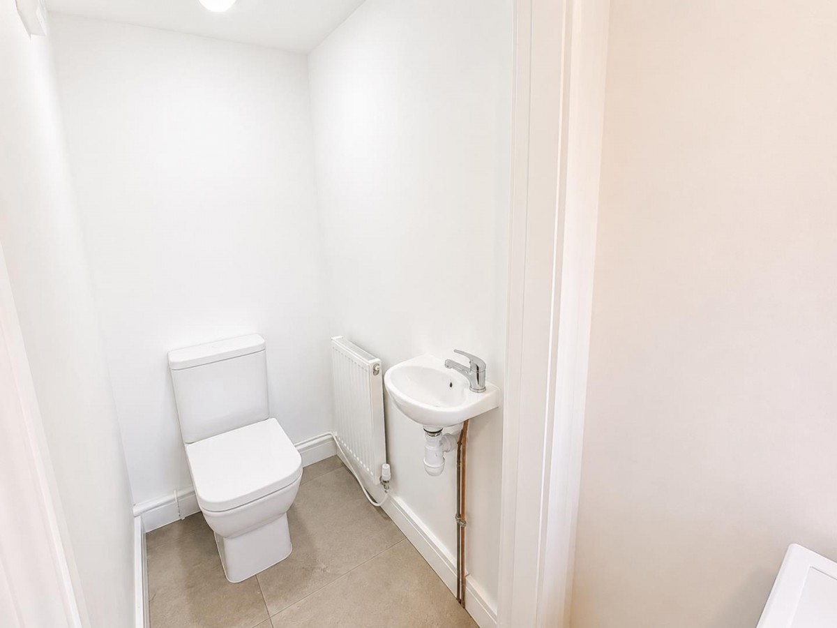 St. Bedes Close, Durham, DH1