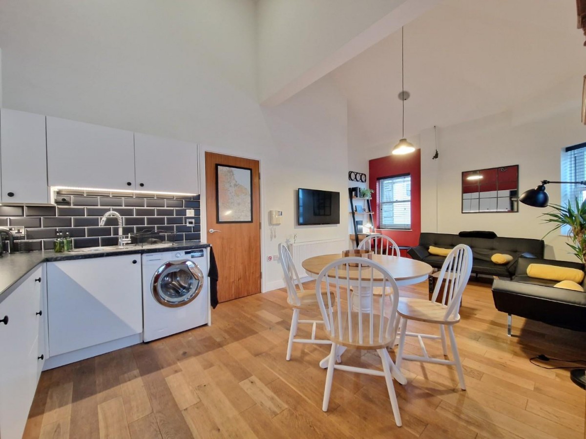 Montpellier Apartments, Parliament Terrace, Harrogate, HG1 2QY