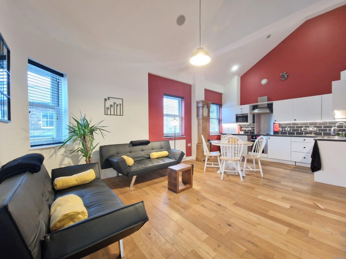 Montpellier Apartments, Parliament Terrace, Harrogate, HG1 2QY
