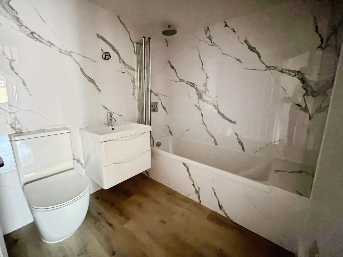 Windmill Road, Brentford, TW8 0QQ