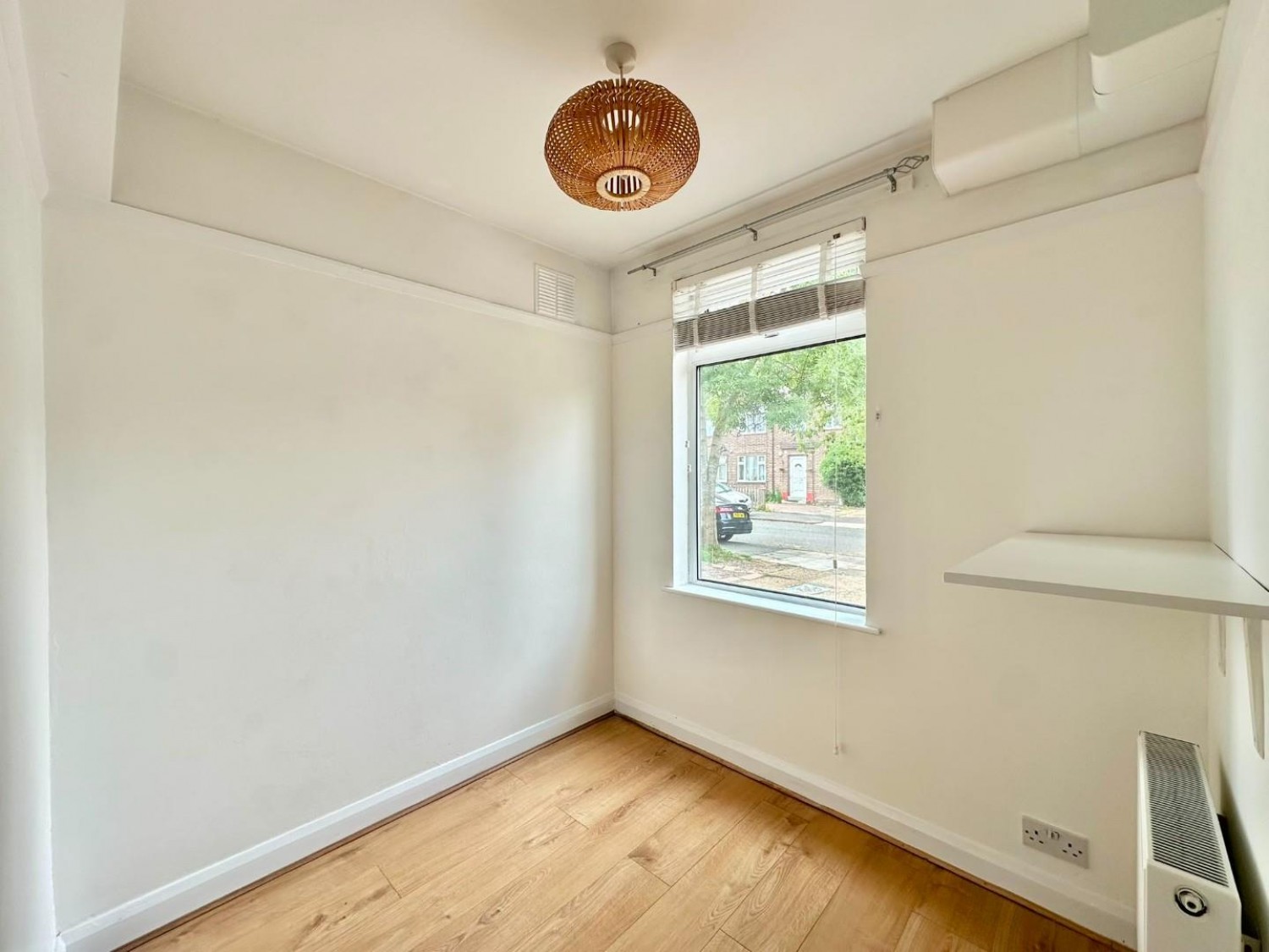 Botwell Crescent, Hayes