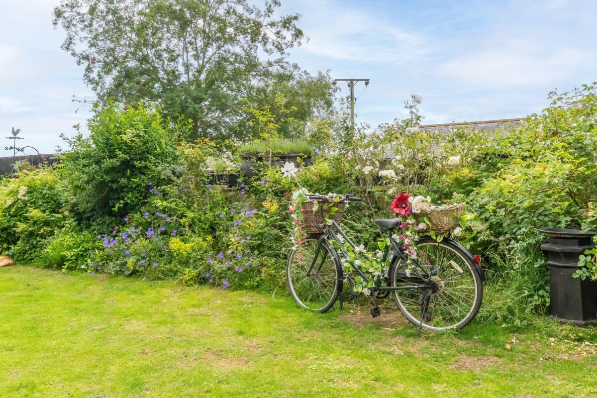 The Shire House, Rowden Farm Barns, Mentmore