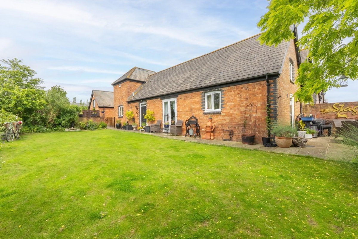 The Shire House, Rowden Farm Barns, Mentmore