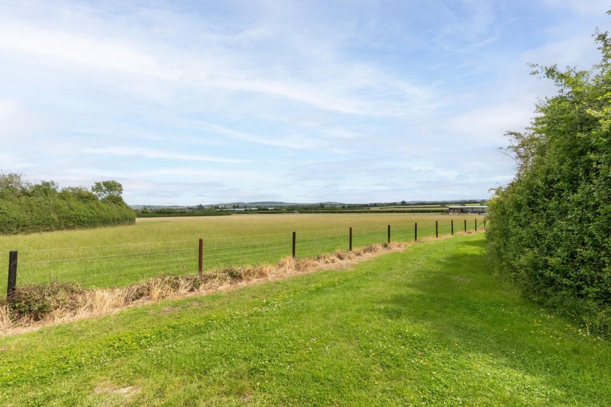 The Shire House, Rowden Farm Barns, Mentmore