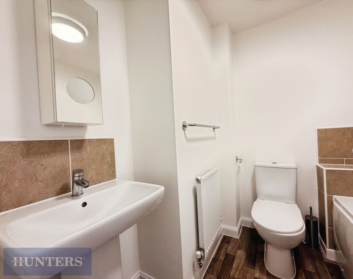 Whitaker Close, Exeter. EX1 3WR