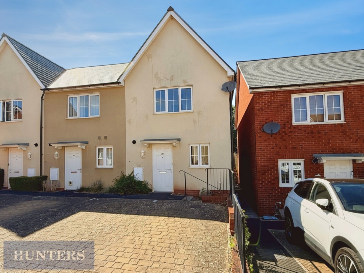Whitaker Close, Exeter. EX1 3WR
