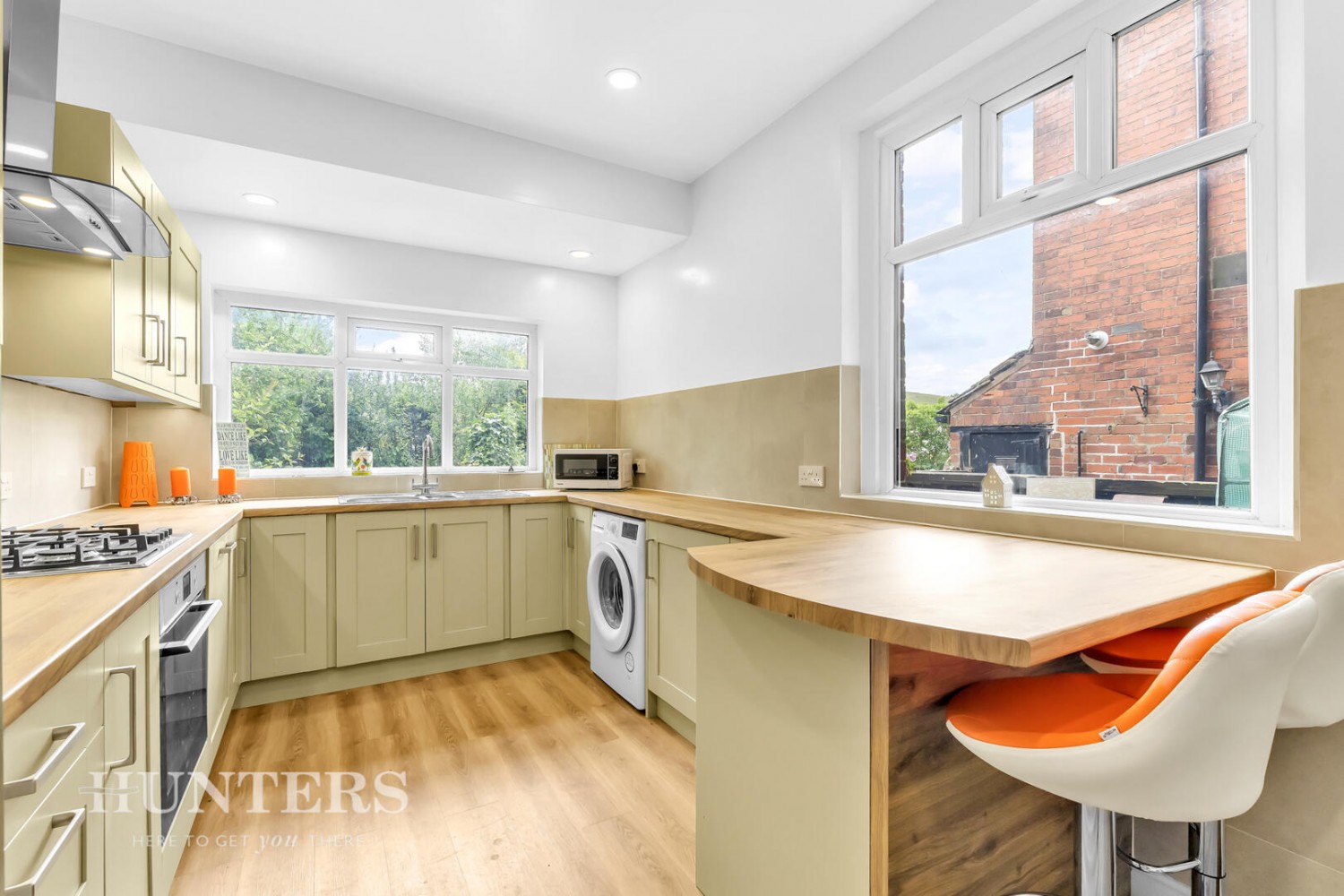 Centre Vale, Littleborough, OL15 9EL