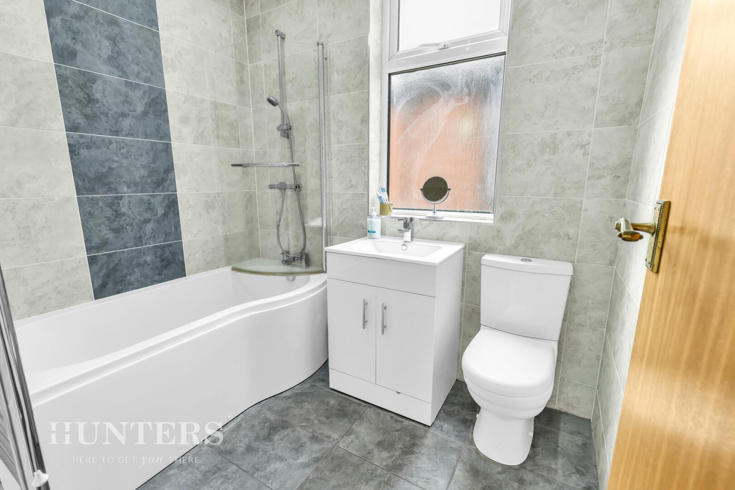 Centre Vale, Littleborough, OL15 9EL