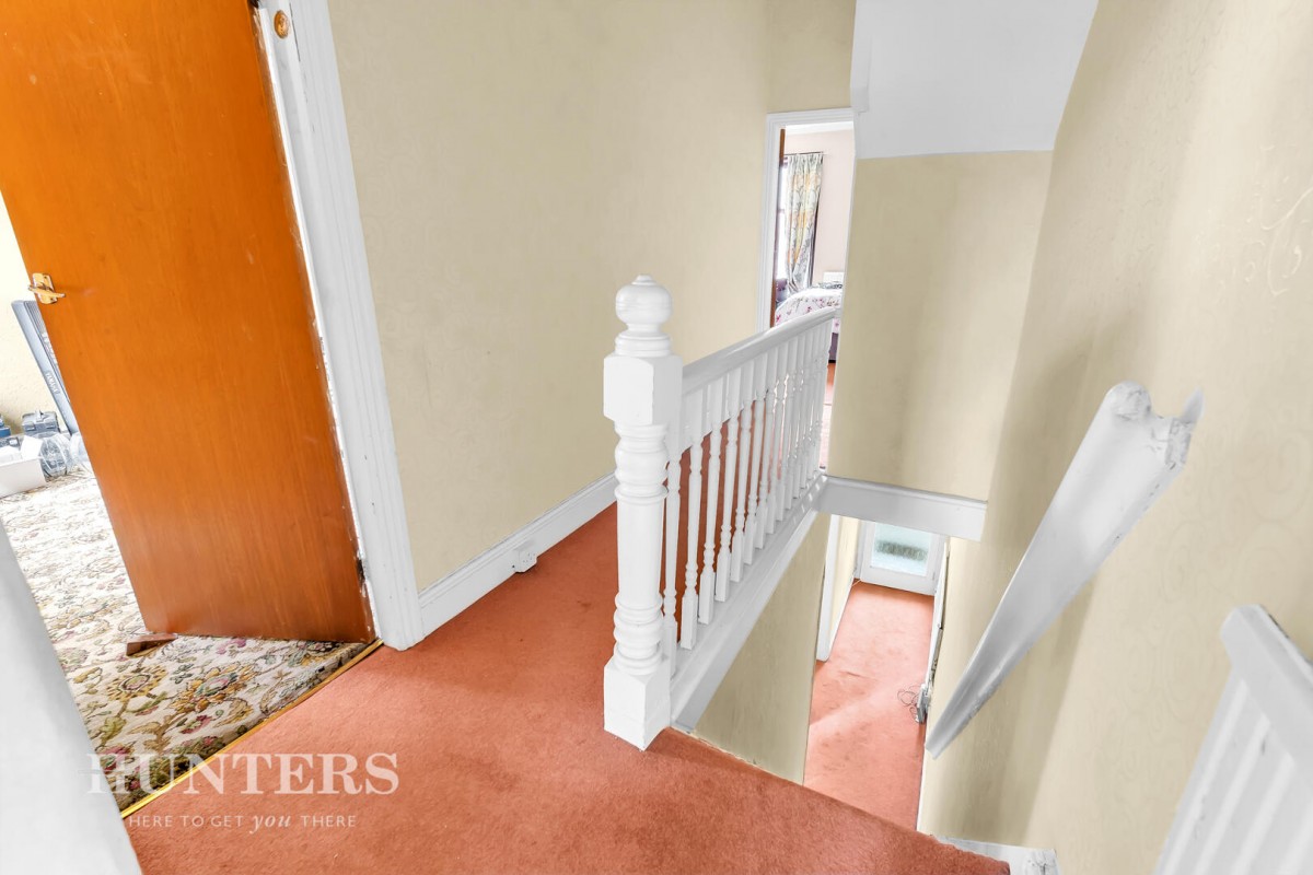 Centre Vale, Littleborough, OL15 9EL