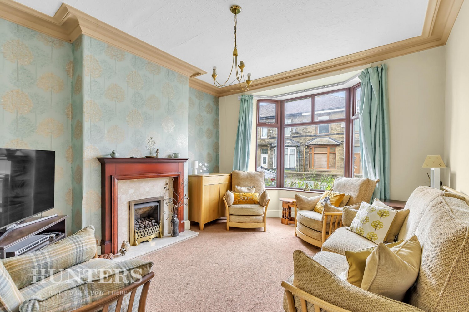 Centre Vale, Littleborough, OL15 9EL