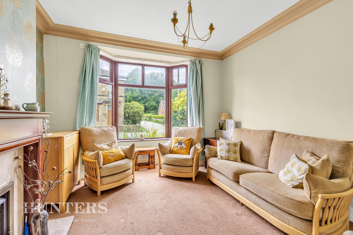 Centre Vale, Littleborough, OL15 9EL