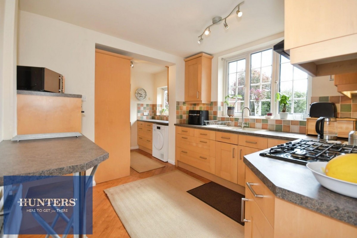 Deerlands Road, Ashgate, Chesterfield, S40 4DF