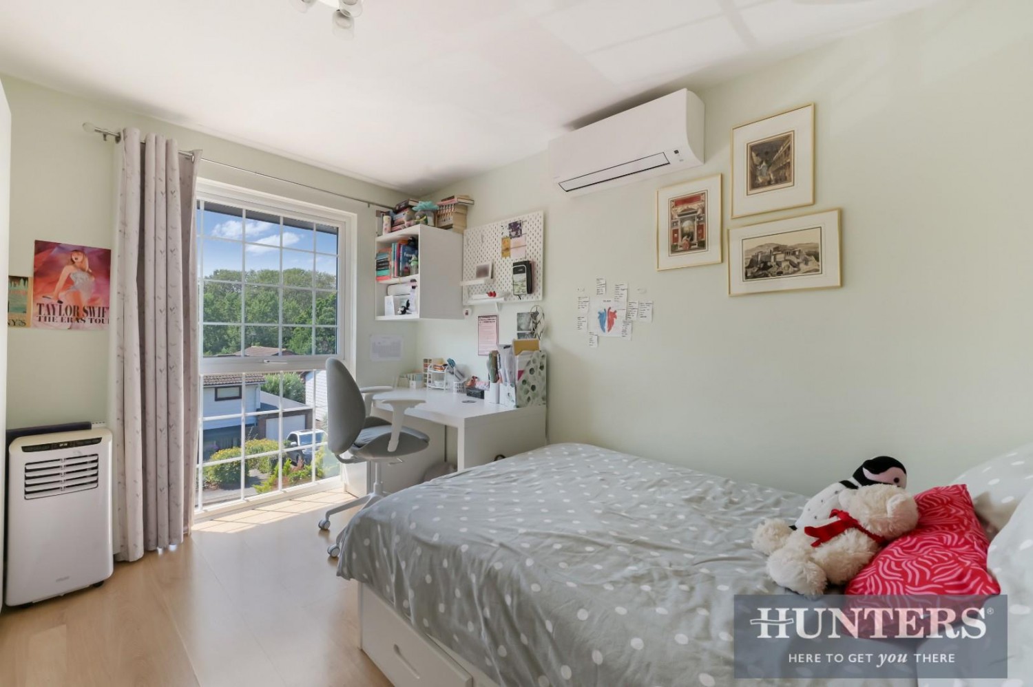 Grafton Road, Worcester Park, KT4 7HF