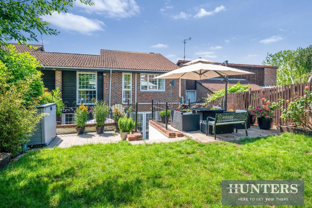 Grafton Road, Worcester Park, KT4 7HF