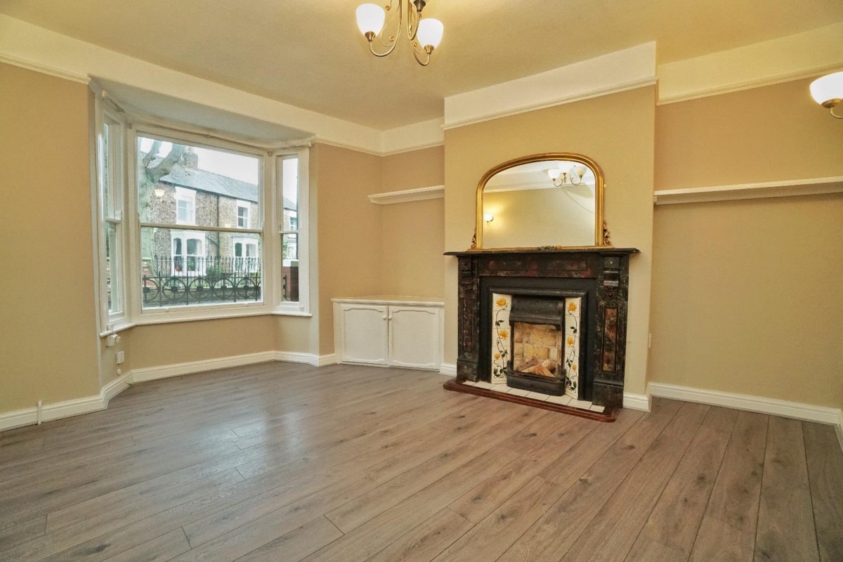 Kilburn Terrace, Easingwold, York, YO61 3AJ