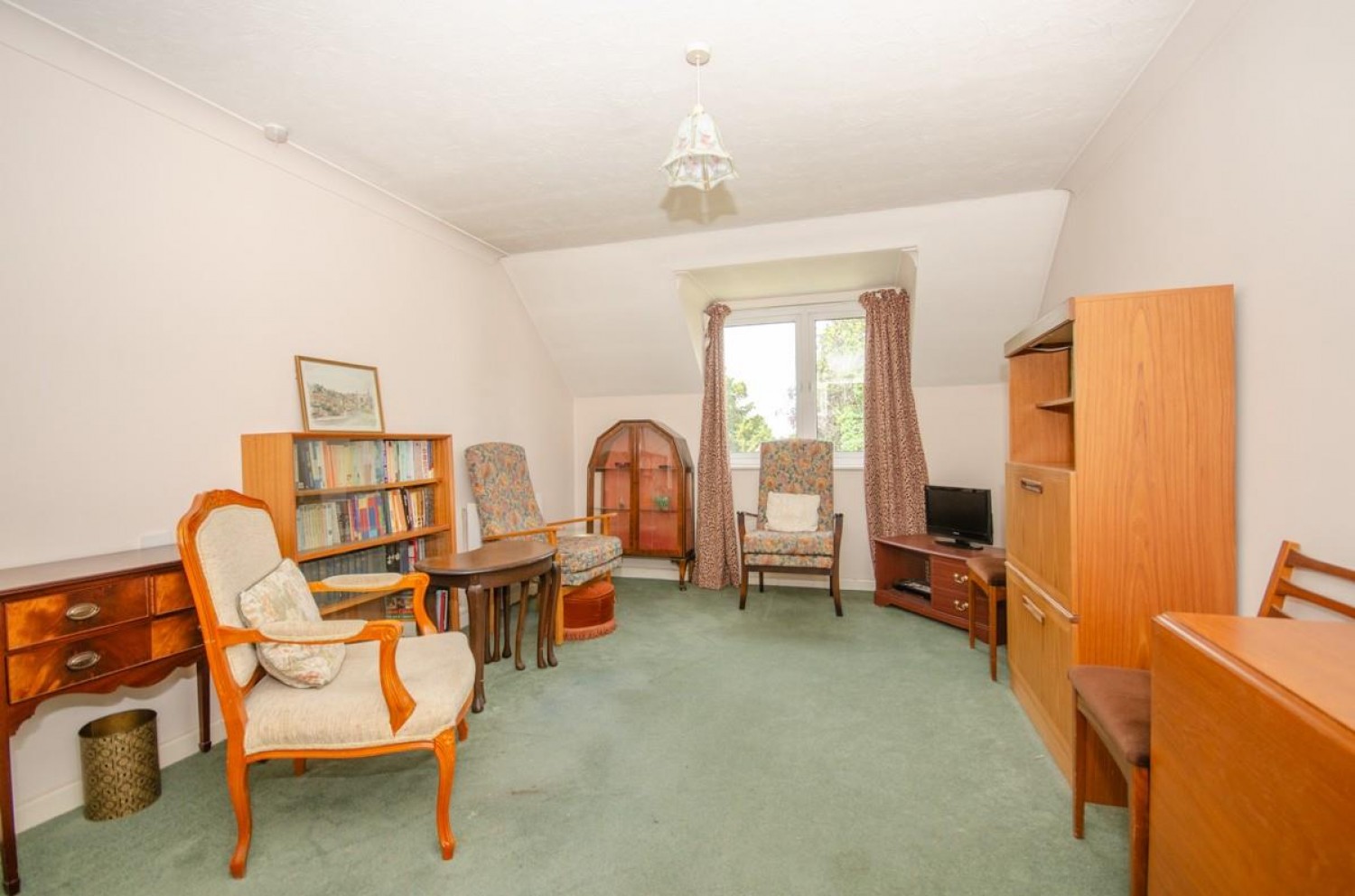 1 bedroom Flat for sale in Christchurch Lane, Downend, Bristol, BS16 5TR
